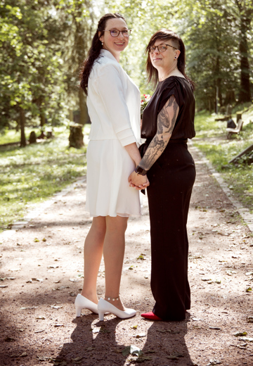 Jennifer & Lisa
